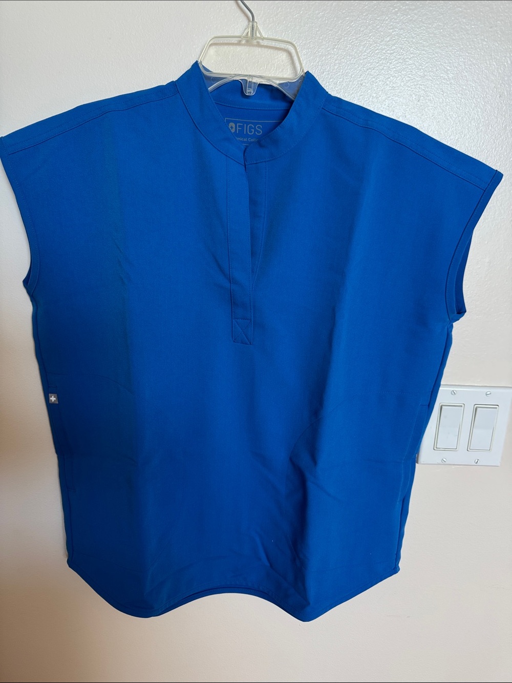 Figs Rafaela Scrub Top RoyalBlue XS New without tag